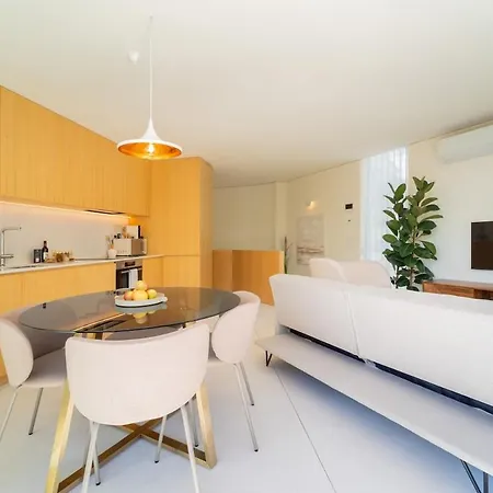 The Luminous By Lovely Memories - Pool Access Apartment Porto