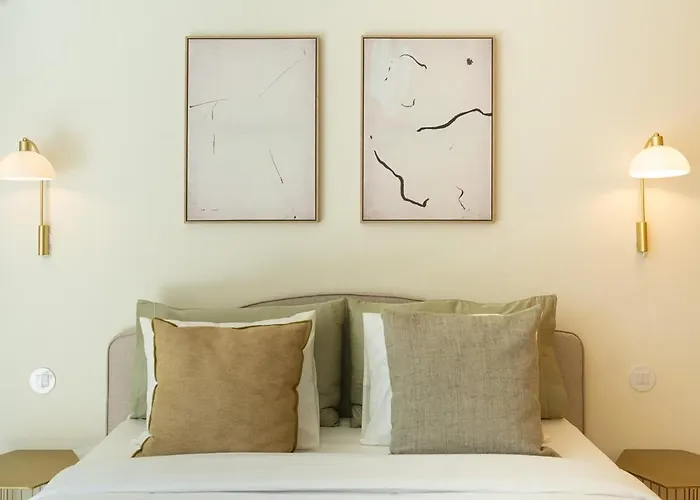 The Luminous By Lovely Memories - Pool Access *